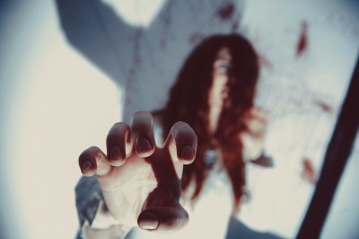 Містика, з актором Вторгнення у свідомість